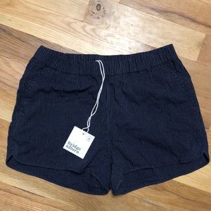 Bridge and burn Luca navy pinstripe shorts large